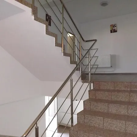 Casa Dobrescu Centura De Nord 3*