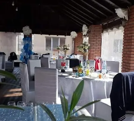 Casa Dobrescu Centura De Nord 3* Craiova