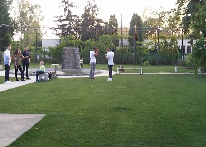 Casa Dobrescu Centura De Nord 3*