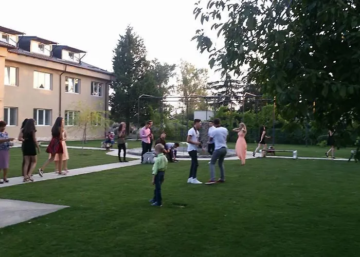 Casa Dobrescu Centura De Nord بيت ضيافة 3*